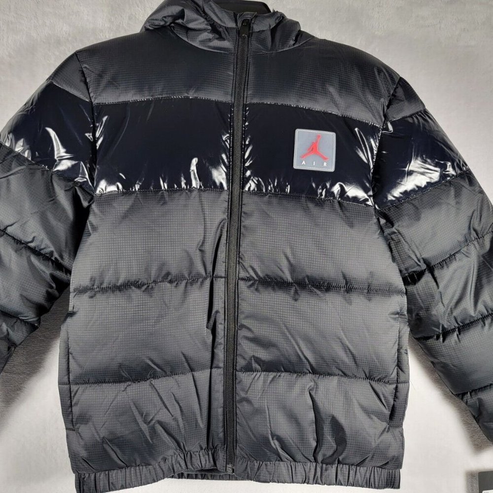 Nike Air Jordan Puffer Jacket Boys Jumpman Black 957954-023 Size Large
